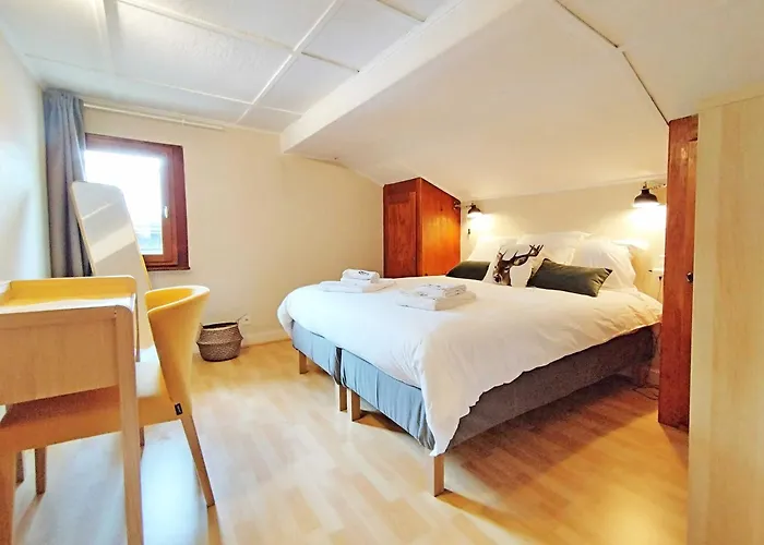 Edelweiss 3 Apartment *