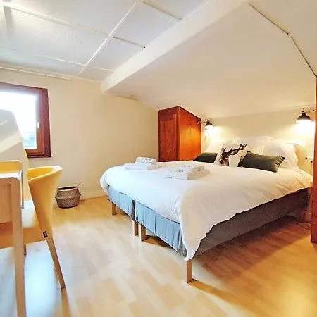 Edelweiss 3 Apartment *
